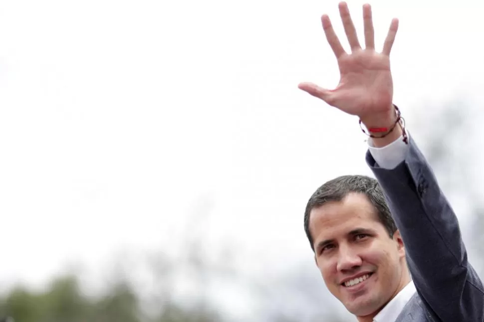 EN CAMPAÑA. Guaidó volvió a llamar a los venezolanos a que lo apoyen en el derrocamiento de Maduro.  reuters
