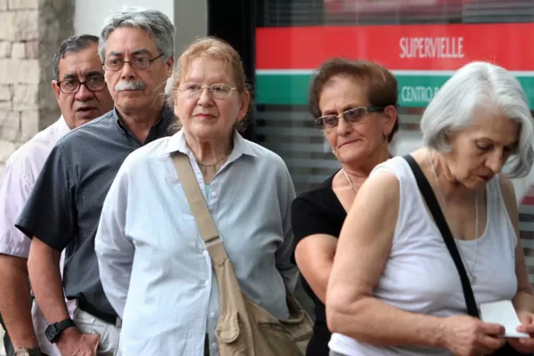 Las jubilaciones y pensiones aumentarán un 10,74% a partir de junio