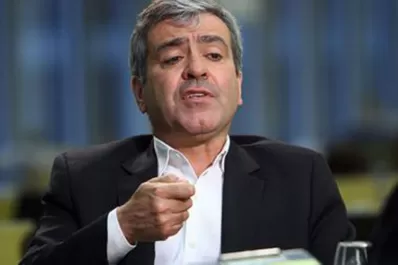 “La decisión de la Corte tiene un tufillo político que alguien debería explicar”