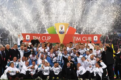 Con un golazo del tucumano Correa, Lazio derrotó a Atalanta y logró la Copa de Italia