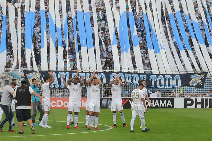 El camino de Atlético en la Copa de la Superliga: semifinalista y, sobre todo, Gigante