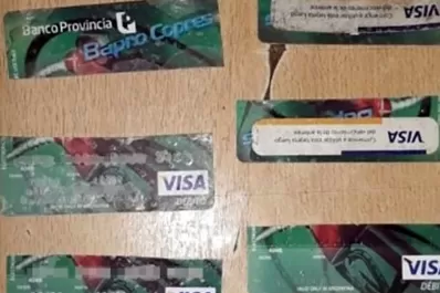 Funcionarios pedían plata para combustible pero compraban vehículos: dos detenidos