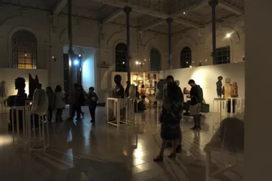 La tradición se desplaza entre empanadas y el arte sonoro