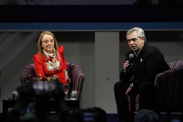 El escenario se reacomoda tras el anuncio de los Fernández