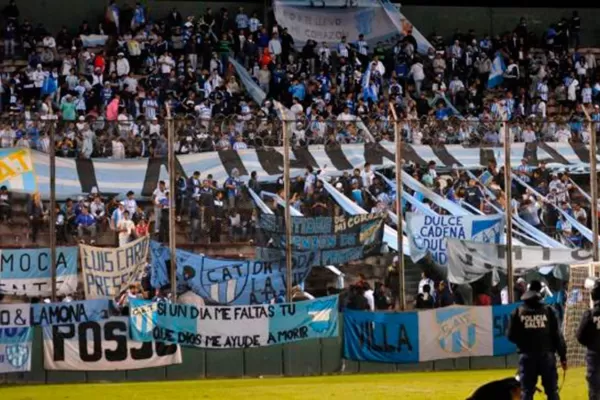 Entradas más baratas e hinchas que se organizan para ver al decano