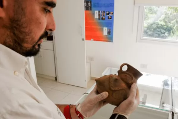 Presentan vasijas de 3.000 años de antigüedad halladas en Tafí Viejo