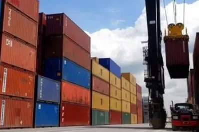 La balanza comercial registró en abril superávit por octavo mes consecutivo, de U$S 1.131 millones