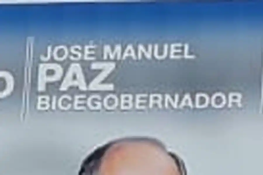 Vamos Tucumán colocó una gigantografía con un error ortográfico