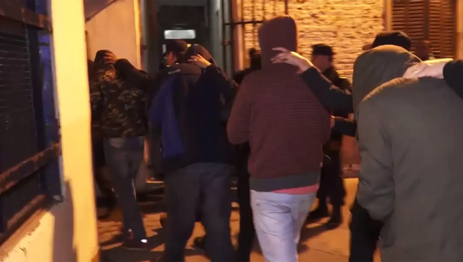 San Miguel del Monte: ya son 13 los policías desplazados por la muerte de cuatro jóvenes
