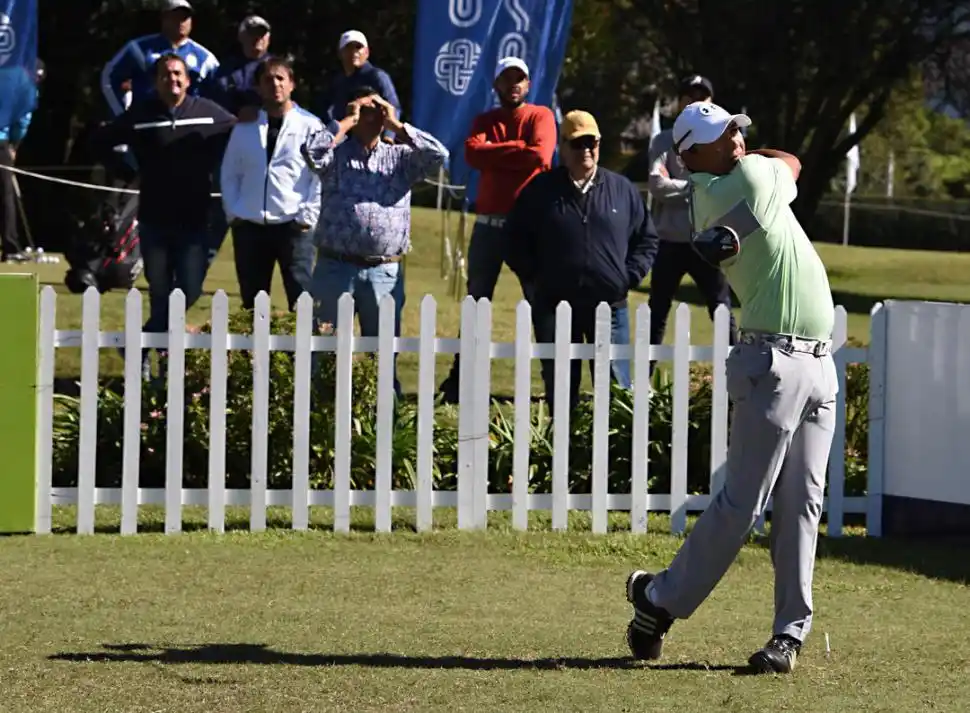 CERCA. Costilla mantuvo la regularidad en toda la primera vuelta, pero no alcanzó.  la gaceta / Foto de José Nuno