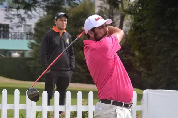 Zapata aguanta la presión