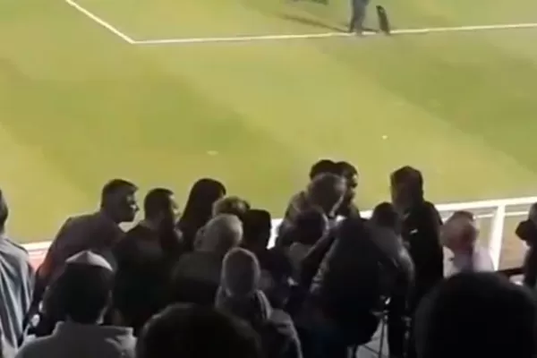Atlético expulsará del club a un plateista que agredió a tres periodistas