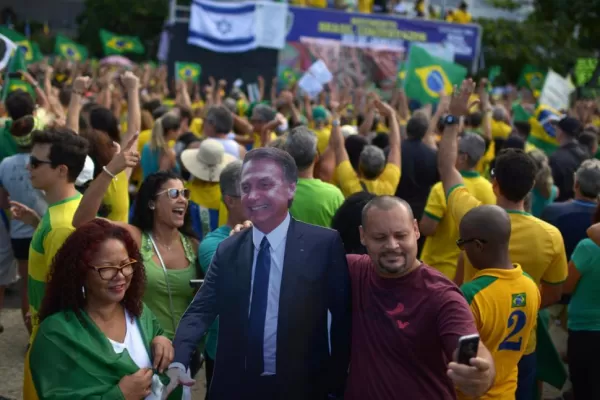 Brasil: grupos de extrema derecha marchan a favor de Bolsonaro