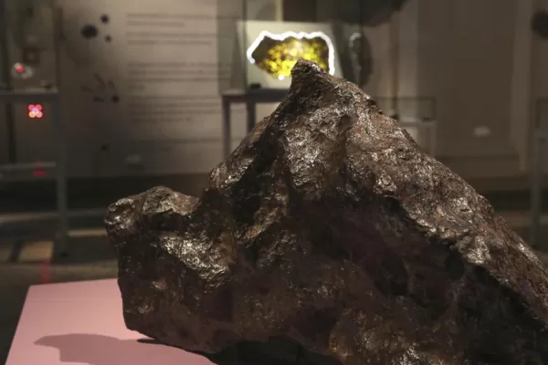 Robaron tres meteoritos de un parque provincial de Chaco