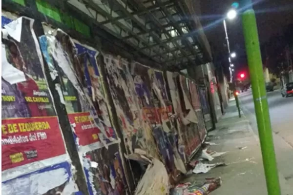 Denuncian que personal de Alfaro retiró carteles del Frente de Izquierda