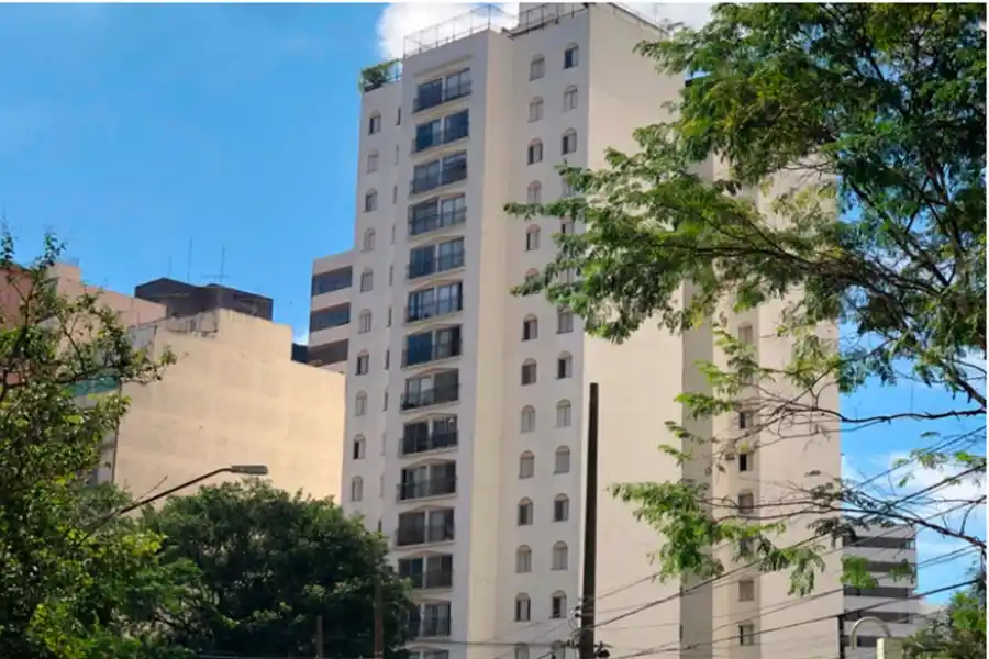 EL COMPLEJO. El actor vive en el departamento 133.