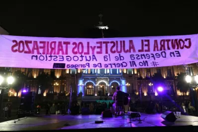 Pangea resiste en la calle