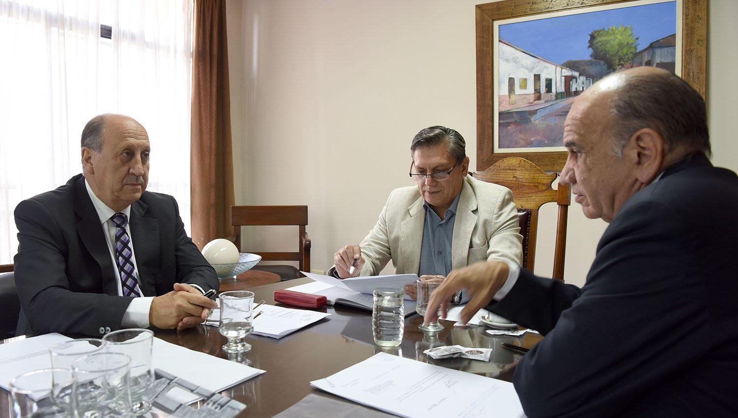 La Junta Electoral dispuso que las autoridades podrán votar en sus propias mesas