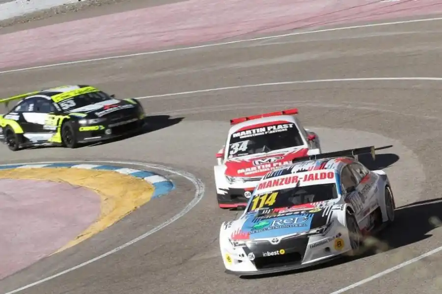 	EN EL SERIES. “Pabloso” correrá por segunda vez con el Toyota Corolla. foto gentileza pablo ortega