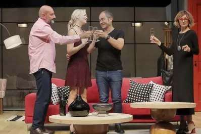 “Sin filtro”, una comedia de parejas.