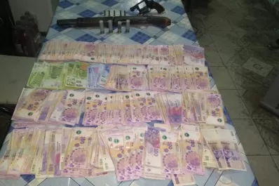 Desbaratan una banda que robaba motos y vendía drogas