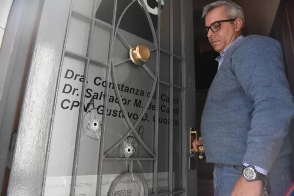 Realizaron disparos el frente de un estudio jurídico