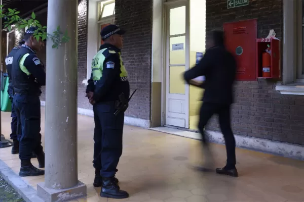 Desavenencia entre una jueza y un fiscal