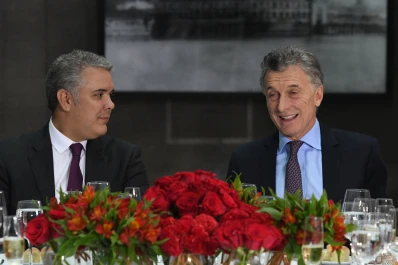 Macri y Duque piden la salida de Maduro