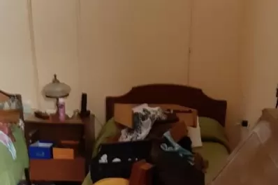 Volvieron de votar y descubrieron que dos desconocidos les desvalijaron la casa