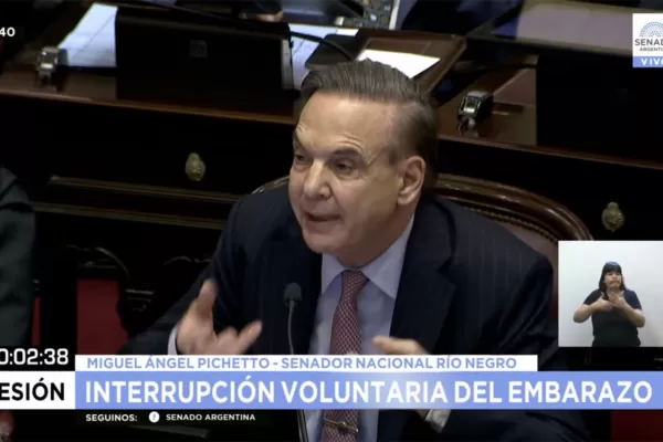 Pichetto, uno de los más fervientes impulsores de la ley del aborto