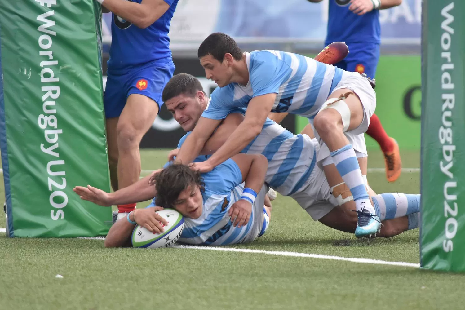 El pilar tucumano Thomas Gallo anotó un try para Los Pumitas. (FOTO TOMADA DE www.world.rugby)