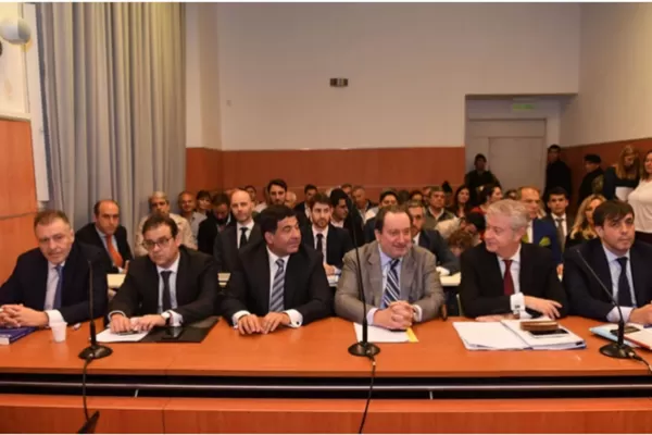 Comenzó el juicio contra Cristóbal López, Echegaray y De Sousa por la causa Oil Combustibles