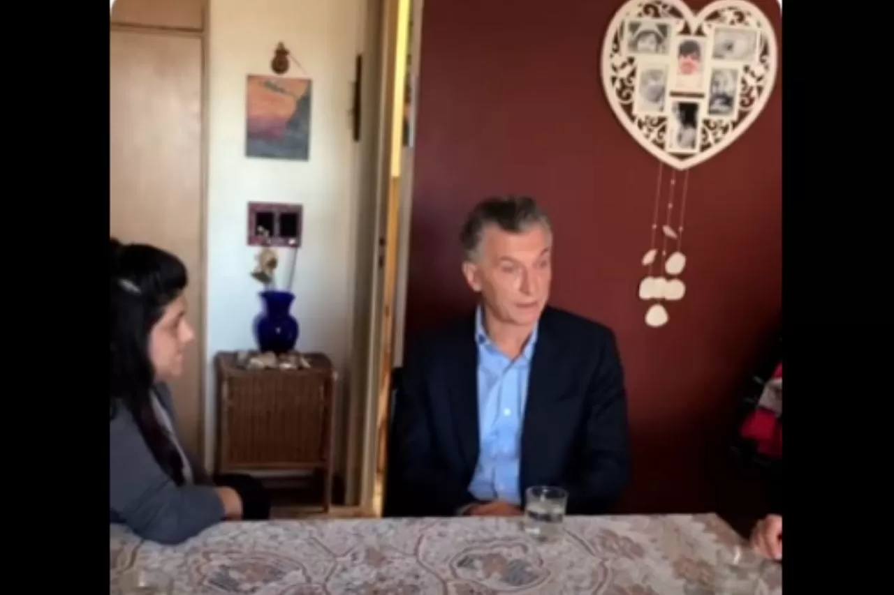 La historia de Adriana, la vecina que apareció en un video con Macri y fue víctima de la desinformación