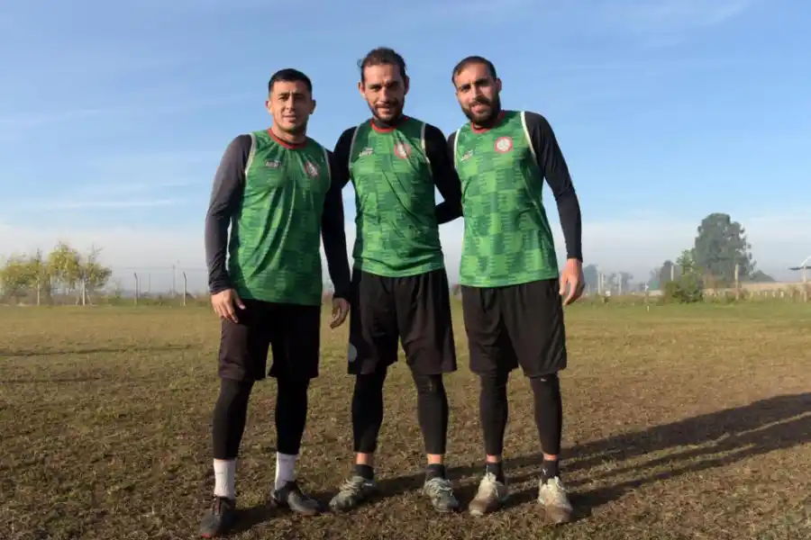 - LOS REFERENTES. ALEJANDRO PÉREZ, FRANCO ZAMBRANO Y RICARDO TAPIA.-