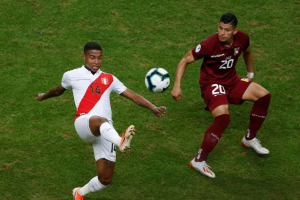 El VAR, clave en el empate de Perú y Venezuela