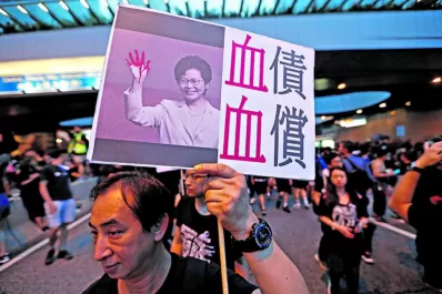 Crece la rebelión contra Pekín