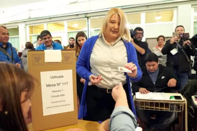 Melella y Bertone, en una cerrada definición en Tierra del Fuego