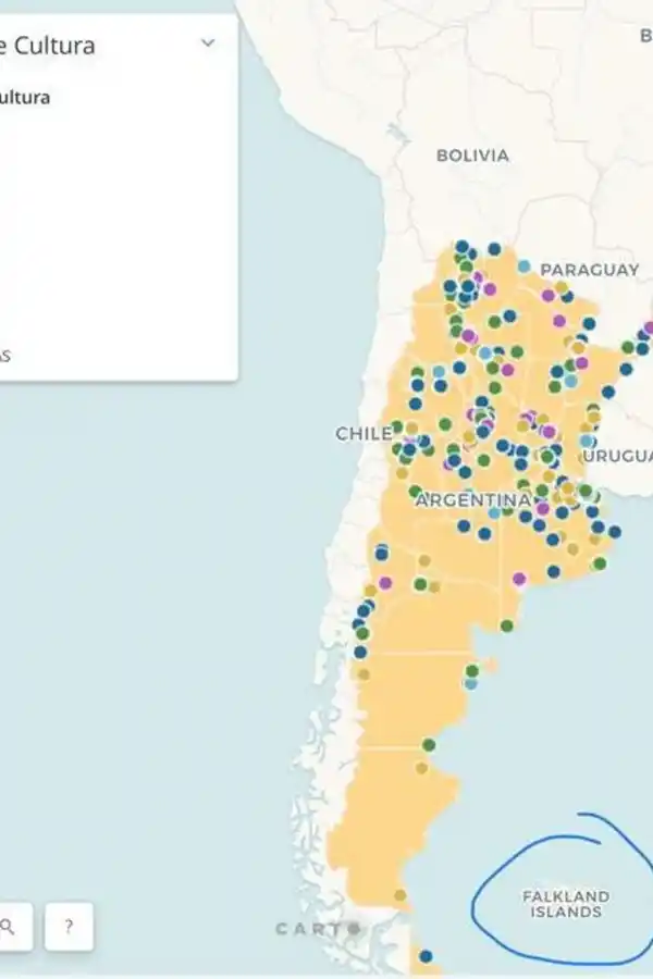 Cultura publicó un mapa donde llama Falkland a las Islas Malvinas y Filmus se quejó