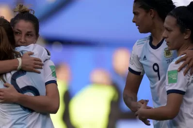 Se presentan las selecciones de fútbol masculino y femenino: hora, TV y el resto de la agenda deportiva