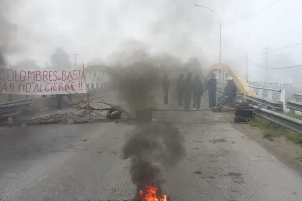 Sin respuestas: trabajadores del ingenio Santa Bárbara vuelven a cortar la ruta 38