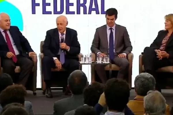 Lavagna y Urtubey insisten en “despolarizar” la elección: “que no nos impongan el voto útil”