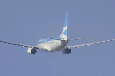 Un paro de controladores afecta a unos 90 vuelos en todo el país