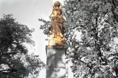 Festival teatral en dos salas en simultáneo