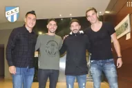 Atlético arranca con caras nuevas