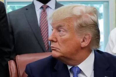 Trump amenaza con “borrar” zonas de Irán, que clausura el diálogo con Estados Unidos