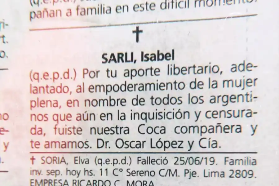 De Hugh Hefner a Isabel Sarli: el político tucumano que dedica avisos fúnebres