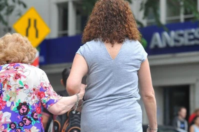 Prorrogarán moratoria previsional para mujeres mayores de 60 años