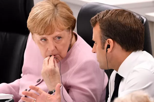 Merkel habló por primera vez sobre recientes temblores: estoy bien