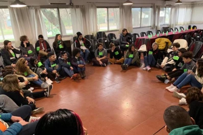 Jóvenes se preparan de la mano de la ONU para construir un mundo sustentable