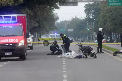 Un hombre murió al caer de una moto en la avenida Mate de Luna